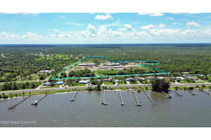 4850 Old Dixie Highway, Grant-Valkaria, FL 32949 - MLS#1062627