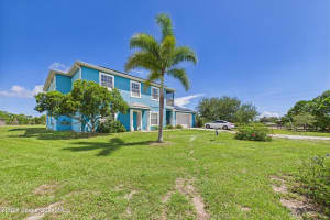 4850 Old Dixie Highway, Grant-Valkaria, FL 32949 - MLS#1062627