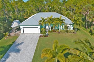 4060 Edisto Drive, Grant, FL 32949 - MLS#1062756