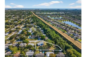 56 1st Court, Vero Beach, FL 32962 - MLS#1062863