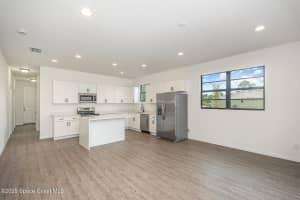 1880 Warton Avenue, Palm Bay, FL 32909 - MLS#1062938