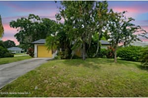 325 Eva Street Ne, Palm Bay, Fl 32907, Palm Bay