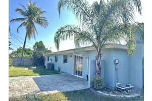 918 Bluewater Drive, Indian Harbour Beach, FL 32937 - MLS#1063179