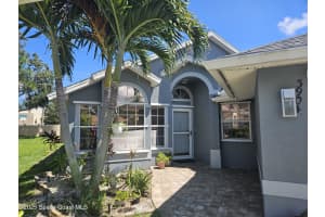 3904 Saint Armens Circle, Melbourne, FL 32934 - MLS#1063288