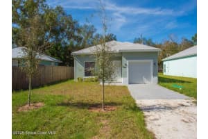 2465 87th Avenue, Vero Beach, FL 32966 - MLS#1063292