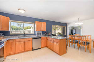 586 Dedham Avenue, Palm Bay, FL 32907 - MLS#1063334