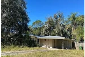 120 Oak Hill Drive, Palatka, FL 32177 - MLS#1063367