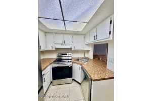 1609 Sunny Brook Lane, Palm Bay, FL 32905 - MLS#1063368