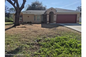 1042 Lava Street, Palm Bay, FL 32909 - MLS#1063621