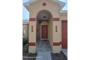 1042 Lava Street, Palm Bay, FL 32909 - MLS#1063621