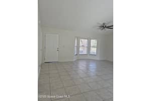 1042 Lava Street, Palm Bay, FL 32909 - MLS#1063621