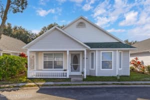 3866 Town Square Boulevard, Melbourne, FL 32901 - MLS#1063714