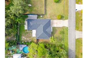 380 Courtney Street, Palm Bay, FL 32909 - MLS#1063742