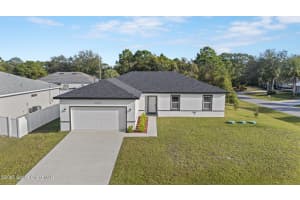 2297 Wagonwheel Avenue, Palm Bay, FL 32909 - MLS#1063788