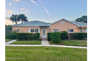 1485 Malibu Circle, Palm Bay, FL 32905 - MLS#1063918