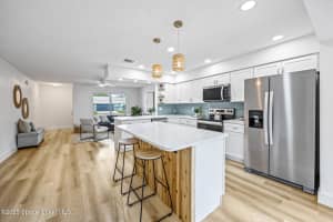 725 Venetian Way, Merritt Island, FL 32953 - MLS#1063949