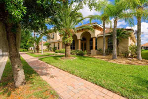 1520 Lucky Street, Palm Bay, FL 32907 - MLS#1063993