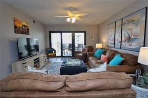 1403 Garabaldi Circle, Palm Bay, FL 32909 - MLS#1064030