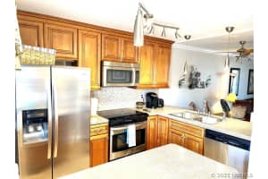 2230 Golf Isle Drive, Melbourne, FL 32935 - MLS#1064054