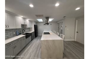 377 Myrtlewood Road, Melbourne, FL 32940 - MLS#1064094