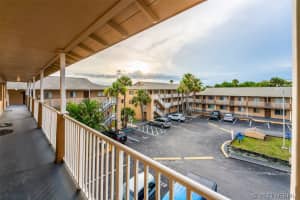 904 Maplewood Court, Melbourne, FL 32940 - MLS#1064151