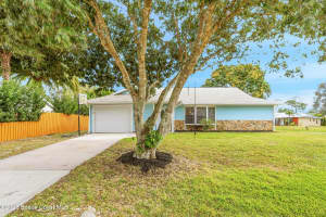 1121 Clearmont Street, Sebastian, FL 32958 - MLS#1064164