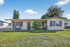 160 Ash Street, Melbourne, FL 32904 - MLS#1064194