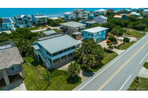 1190 Yacht Club Blvd, Indian Harbour Beach, FL 32937 - MLS#1064279