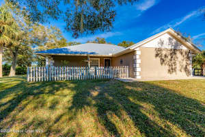 6413 Peterson Road, Fort Pierce, FL 34945 - MLS#1064344