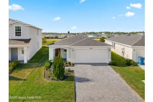 1377 Colebrook Circle, Palm Bay, FL 32908 - MLS#1064360