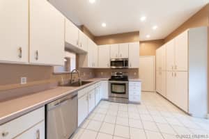 2727 Wickham Road, Melbourne, FL 32935 - MLS#1064379