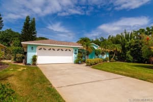 481 Aviation Avenue, Palm Bay, FL 32907 - MLS#1064380