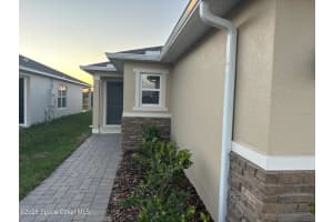 641 Hugo Drive, Palm Bay, FL 32909 - MLS#1064391