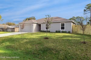 700 Tejon Avenue, Palm Bay, FL 32908 - MLS#1064442