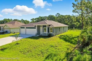 2035 Tahoe Avenue, Palm Bay, FL 32909 - MLS#1064447