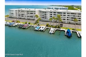 5011 Dixie Highway Highway, Palm Bay, FL 32905 - MLS#1064479