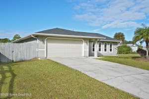 1516 Glendale Avenue, Palm Bay, FL 32907 - MLS#1064539