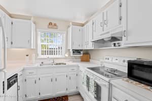 110 Springlake Court, Vero Beach, FL 32962 - MLS#1064571