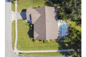 5155 3rd Manor, Vero Beach, FL 32968 - MLS#1064579