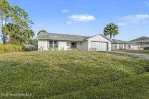 709 Haryestor Avenue, Palm Bay, FL 32908 - MLS#1064598