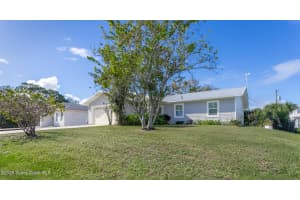 970 Tahiti Avenue, Palm Bay, FL 32909 - MLS#1064651