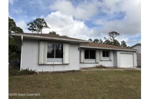 1013 Wacona Street, Palm Bay, FL 32909 - MLS#1064697