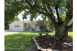 1933 Elmwood Drive, Melbourne, Fl 32935, Melbourne