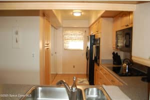 1860 Atlantic Avenue, Cocoa Beach, FL 32931 - MLS#1064780