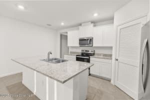 985 Dugan Circle, Palm Bay, FL 32909 - MLS#1064812