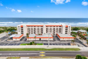 1305 Atlantic Avenue, Cocoa Beach, FL 32931 - MLS#1064881
