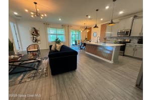 724 Veridian Circle, Palm Bay, FL 32907 - MLS#1064912