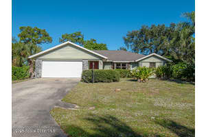 124 Hinchman Avenue, Sebastian, FL 32958 - MLS#1064962