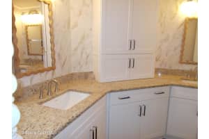 658 Marlin Circle, Barefoot Bay, FL 32976 - MLS#1065011