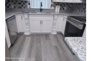 658 Marlin Circle, Barefoot Bay, FL 32976 - MLS#1065011